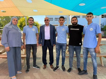 علي محمد ناجي امارة رئيسا لمجلس الطلاب في ثانوية ابن رشد كفركنا
